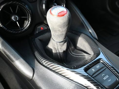 Used 2018 Chevrolet Camaro SS image 23