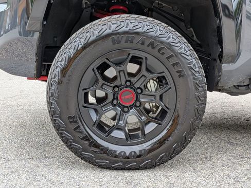 Used 2025 Toyota Tacoma TRD Pro w/ Tow Tech Package AWD/4WD image 36