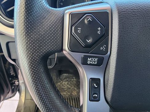Used 2021 Toyota Tacoma SR5 RWD image 19