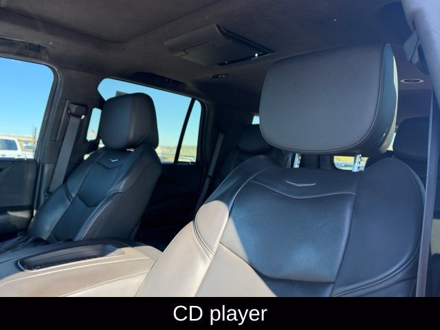 Used 2019 Cadillac Escalade Platinum AWD/4WD image 16