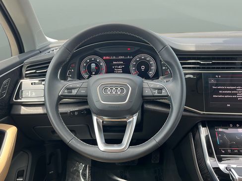 Certified 2025 Audi Q7 3.0T Premium Plus w/ Premium Plus Package AWD/4WD image 10