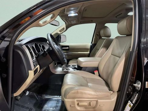 Used 2012 Toyota Sequoia Limited image 28
