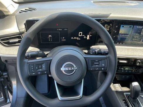 New 2026 Nissan Kicks SV w/ SV Premium Package image 10