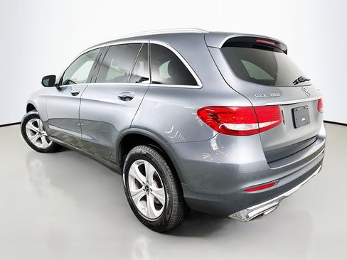 Certified 2018 Mercedes-Benz GLC 300 4MATIC image 5