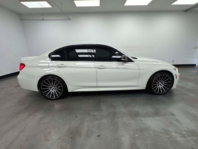 Used 2016 BMW 340i xDrive Sedan w/ Technology Package AWD/4WD image 7