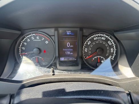 Used 2019 Toyota Tacoma SR RWD image 11