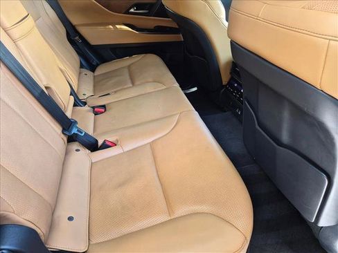 Used 2024 Lexus LX 600 4WD w/ Appearance Package image 19