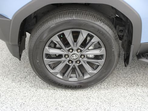 Used 2025 Toyota Land Cruiser w/ Premium Package AWD/4WD image 11