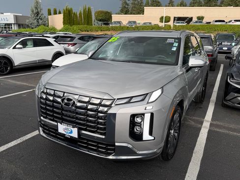 Used 2025 Hyundai Palisade Calligraphy AWD/4WD image 4