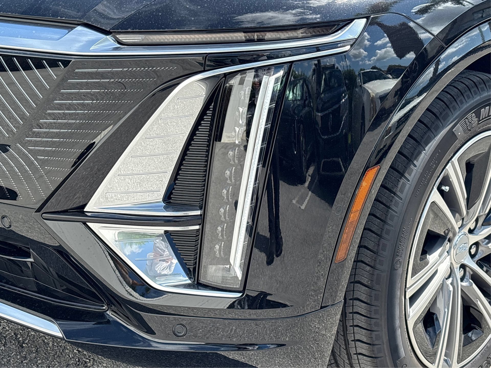 New 2026 Cadillac Lyriq Luxury RWD image 14