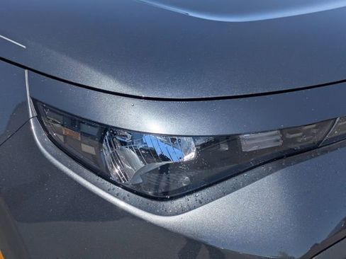 Used 2024 Kia Soul LX image 9