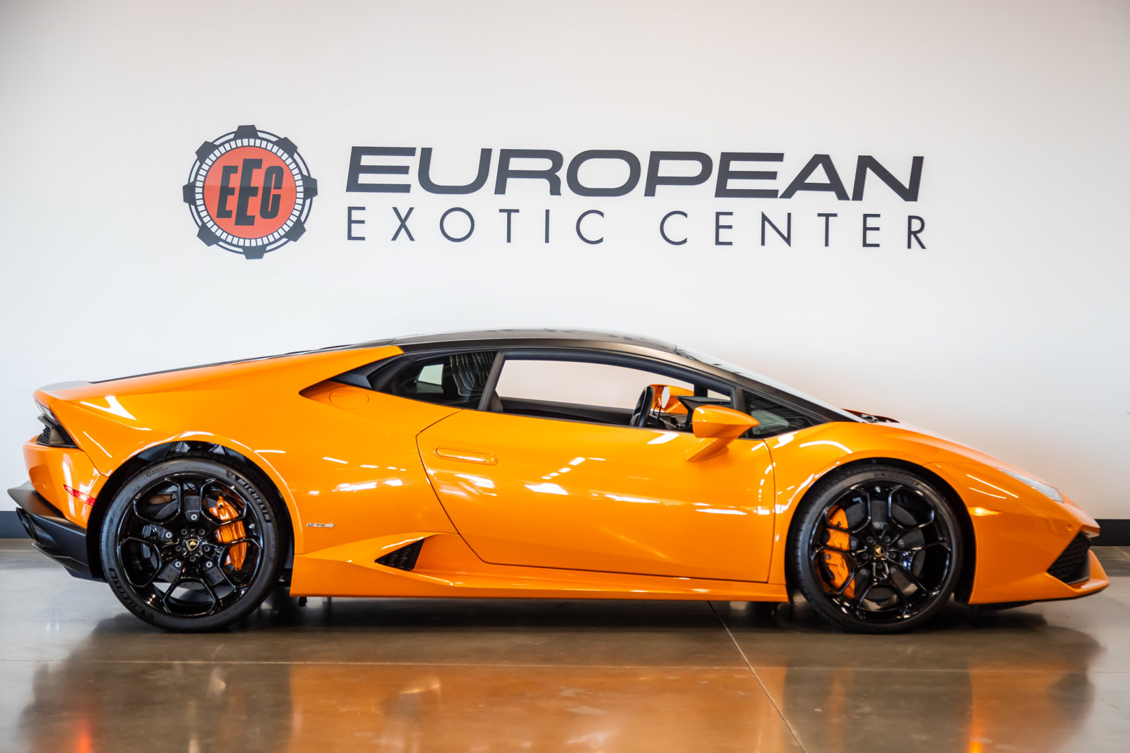 Used 2015 Lamborghini Huracan LP 610-4 AWD/4WD image 11