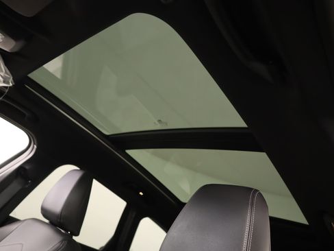 Used 2025 BMW X1 xDrive28i image 15