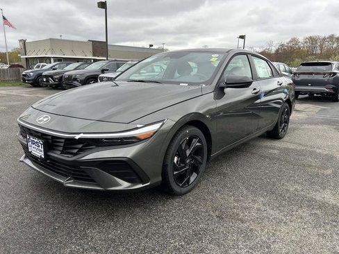 New 2026 Hyundai Elantra Sport FWD image 1