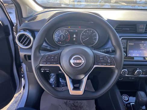 New 2025 Nissan Versa SV image 14