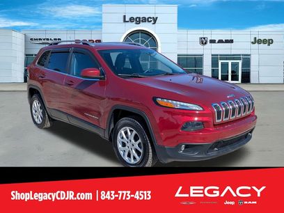 Used 2017 Jeep Cherokee Latitude w/ Comfort/Convenience Group