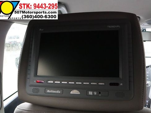 Used 2017 Hyundai Santa Fe Sport FWD image 18