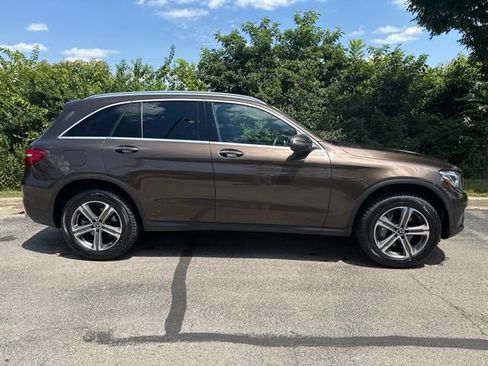 Used 2018 Mercedes-Benz GLC 300 4MATIC image 8