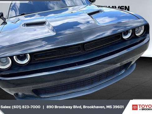 Used 2022 Dodge Challenger SXT w/ Blacktop Package RWD image 21