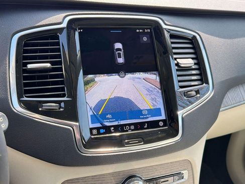 Used 2023 Volvo XC90 B6 Plus w/ Protection Package Premier image 24