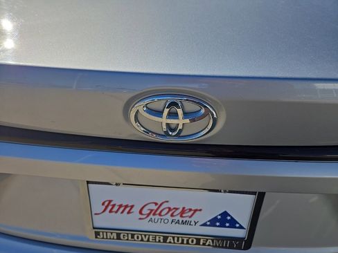 Used 2020 Toyota Corolla LE image 35