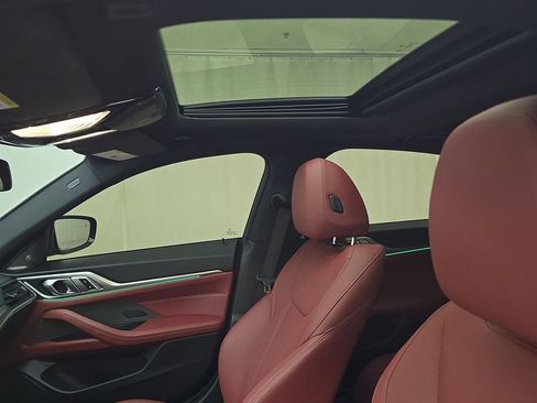 Certified 2024 BMW i4 eDrive35 w/ M Sport Package RWD image 23
