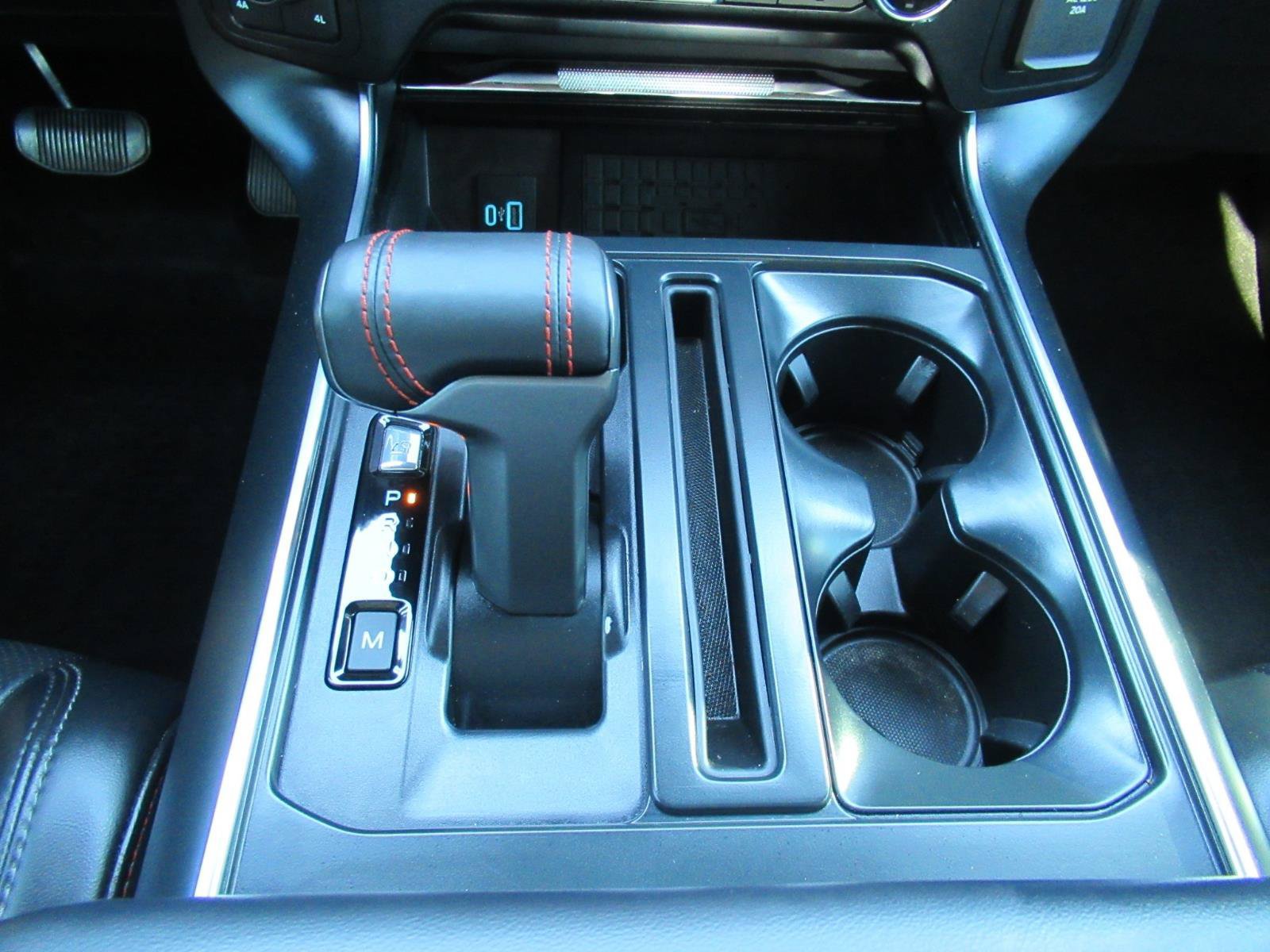 Used 2024 Ford F150 Raptor AWD/4WD image 32