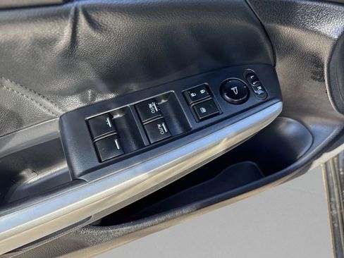 Used 2010 Honda Accord EX-L image 18
