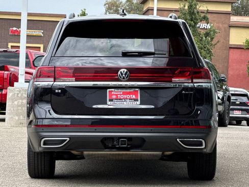 Used 2026 Volkswagen Atlas SE AWD/4WD image 10
