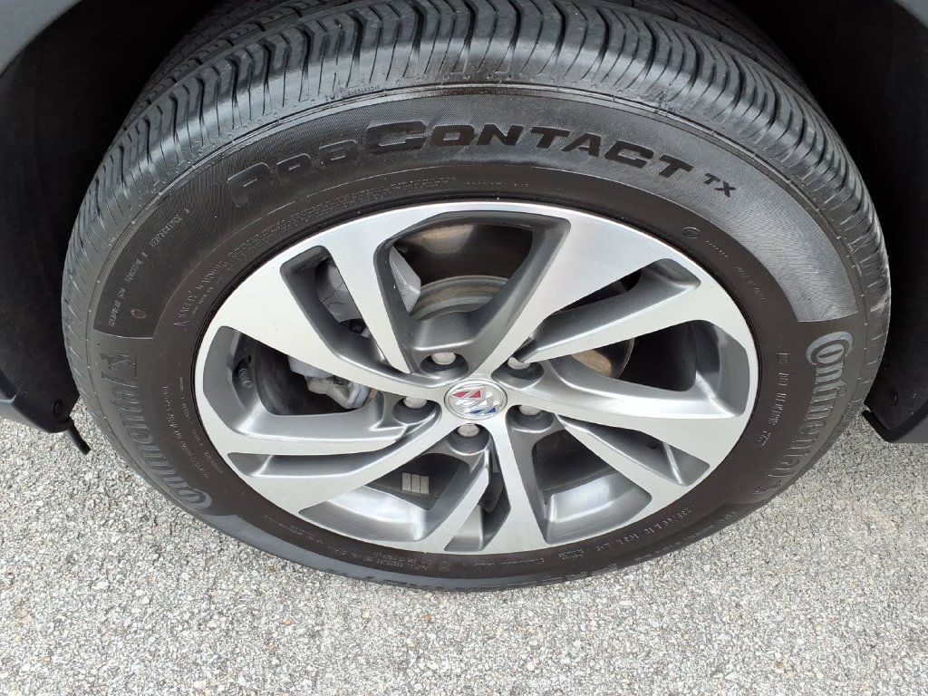 Used 2023 Buick Envision Essence FWD image 5