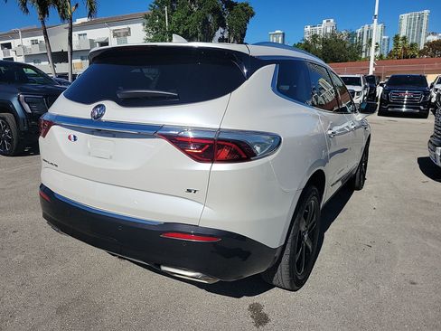 Used 2024 Buick Enclave Essence w/ Sport Touring Edition image 12