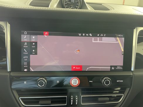 New 2026 Porsche Macan S image 19