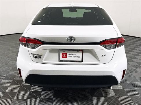 Certified 2025 Toyota Corolla LE image 22