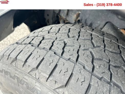 Used 2018 Jeep Wrangler Unlimited Sahara AWD/4WD image 22