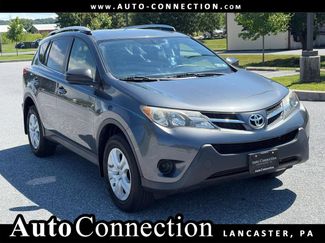 Used 2015 Toyota RAV4 LE AWD/4WD video 1