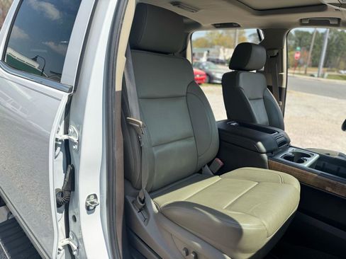 Used 2015 GMC Sierra 1500 SLT w/ SLT Crew Cab Value Package image 24