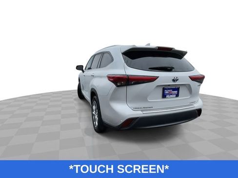 Used 2023 Toyota Highlander Limited image 8