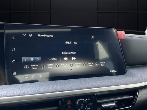 New 2026 Nissan Kicks SV w/ SV Premium Package image 17