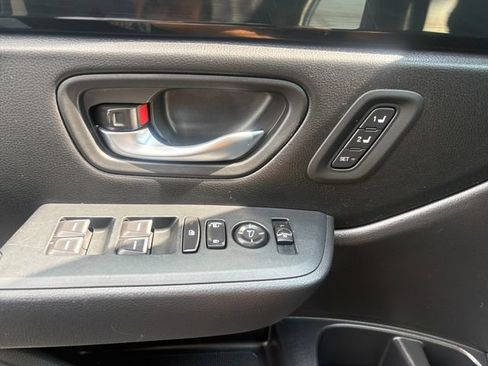 Certified 2025 Honda Pilot EX-L image 20