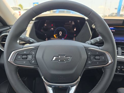 New 2026 Chevrolet Trax ACTIV w/ Driver Confidence Package FWD image 18