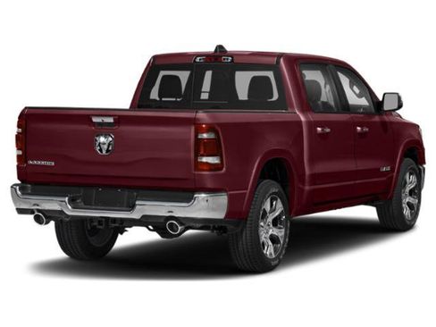 Used 2021 RAM 1500 Laramie w/ Off Road Group AWD/4WD image 2