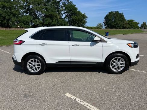 Used 2023 Ford Edge SEL w/ Convenience Package AWD/4WD image 12