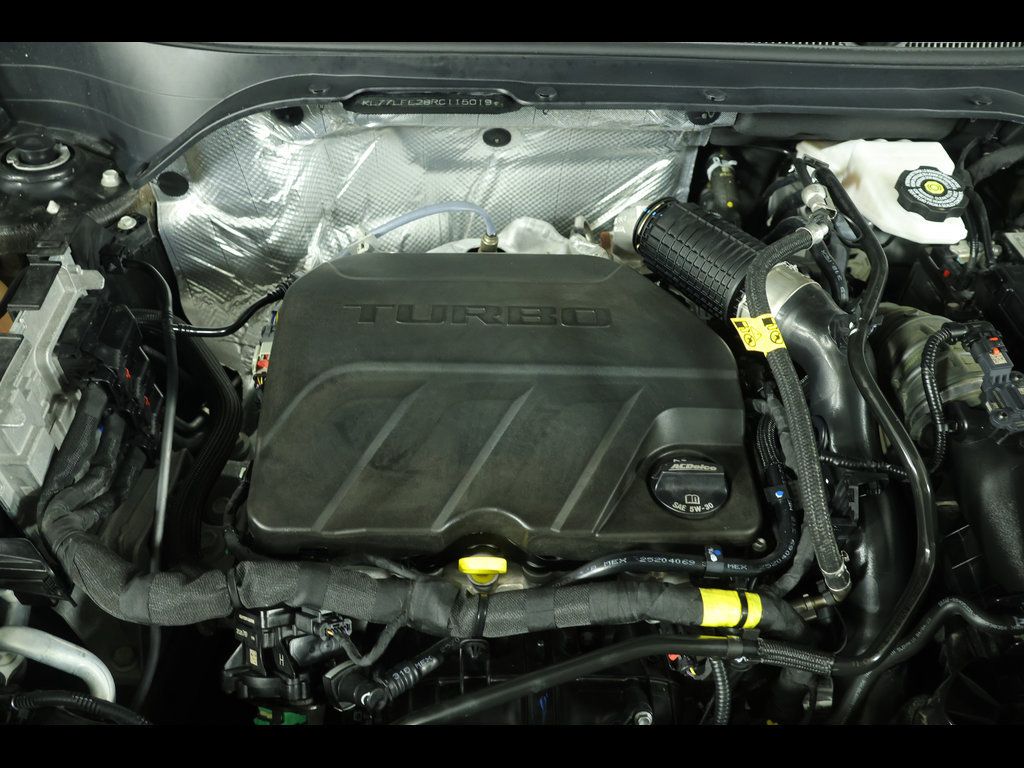 Used 2024 Chevrolet Trax LS w/ LS Convenience Package FWD image 19