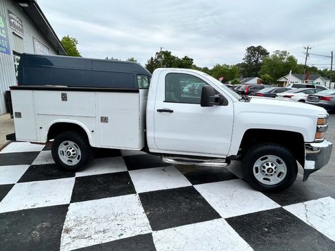 Used 2015 Chevrolet Silverado 2500 W/T AWD/4WD image 5