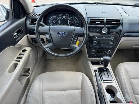 Used 2009 Ford Fusion SEL FWD image 29