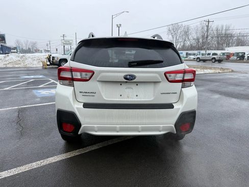 Used 2018 Subaru Crosstrek 2.0i Premium image 4