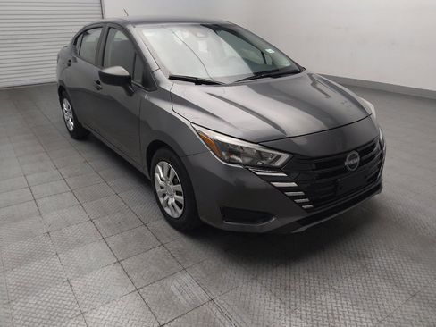 Used 2025 Nissan Versa S w/ Trunk Package FWD image 13