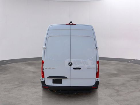 Used 2024 Mercedes-Benz Sprinter 3500 image 6