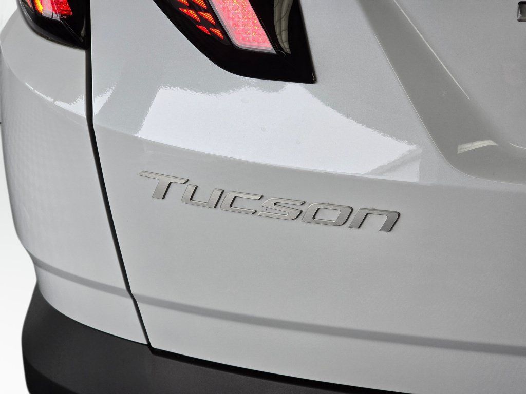 New 2026 Hyundai Tucson Limited AWD/4WD image 14