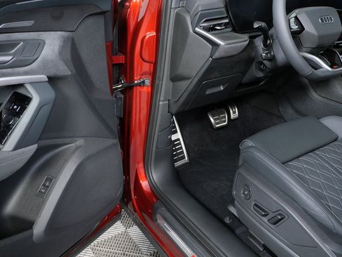 New 2026 Audi SQ5 Premium Plus image 7